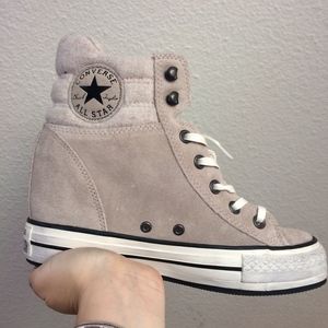 Converse Womens Wedge 8.5